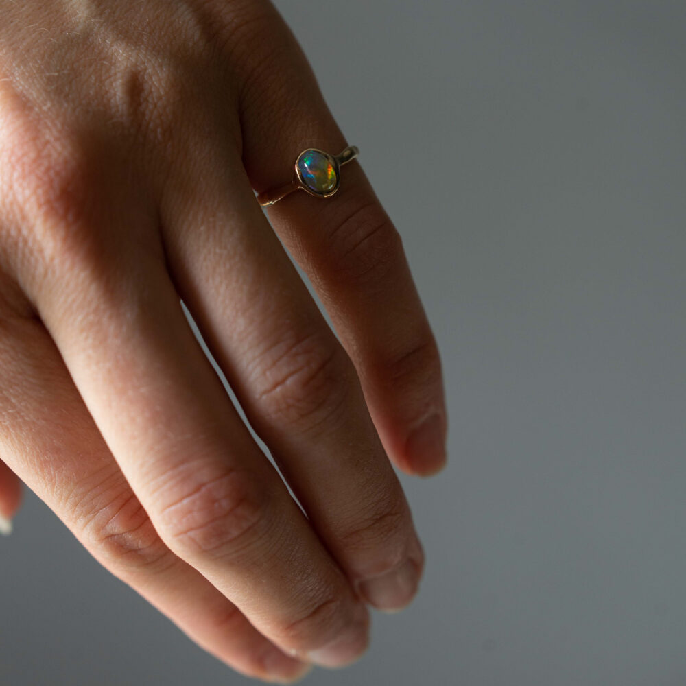 Alternative view of Item 039 | Opal dune | Золотое кольцо с опалом