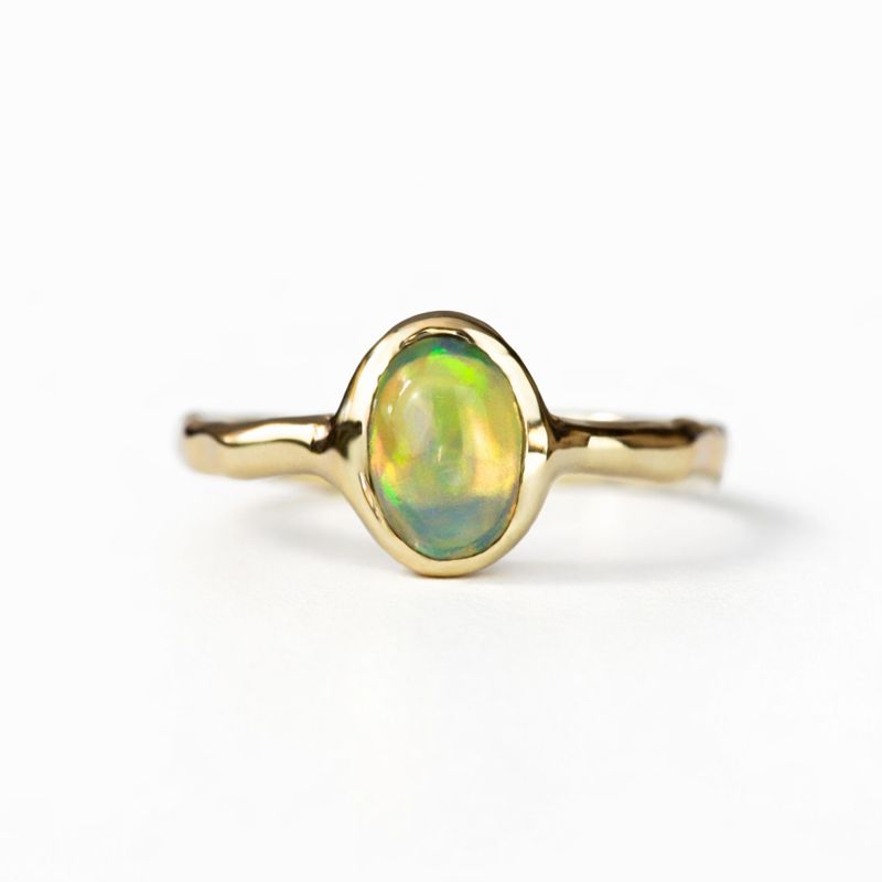 Item 039 | Opal dune | Золотое кольцо с опалом
